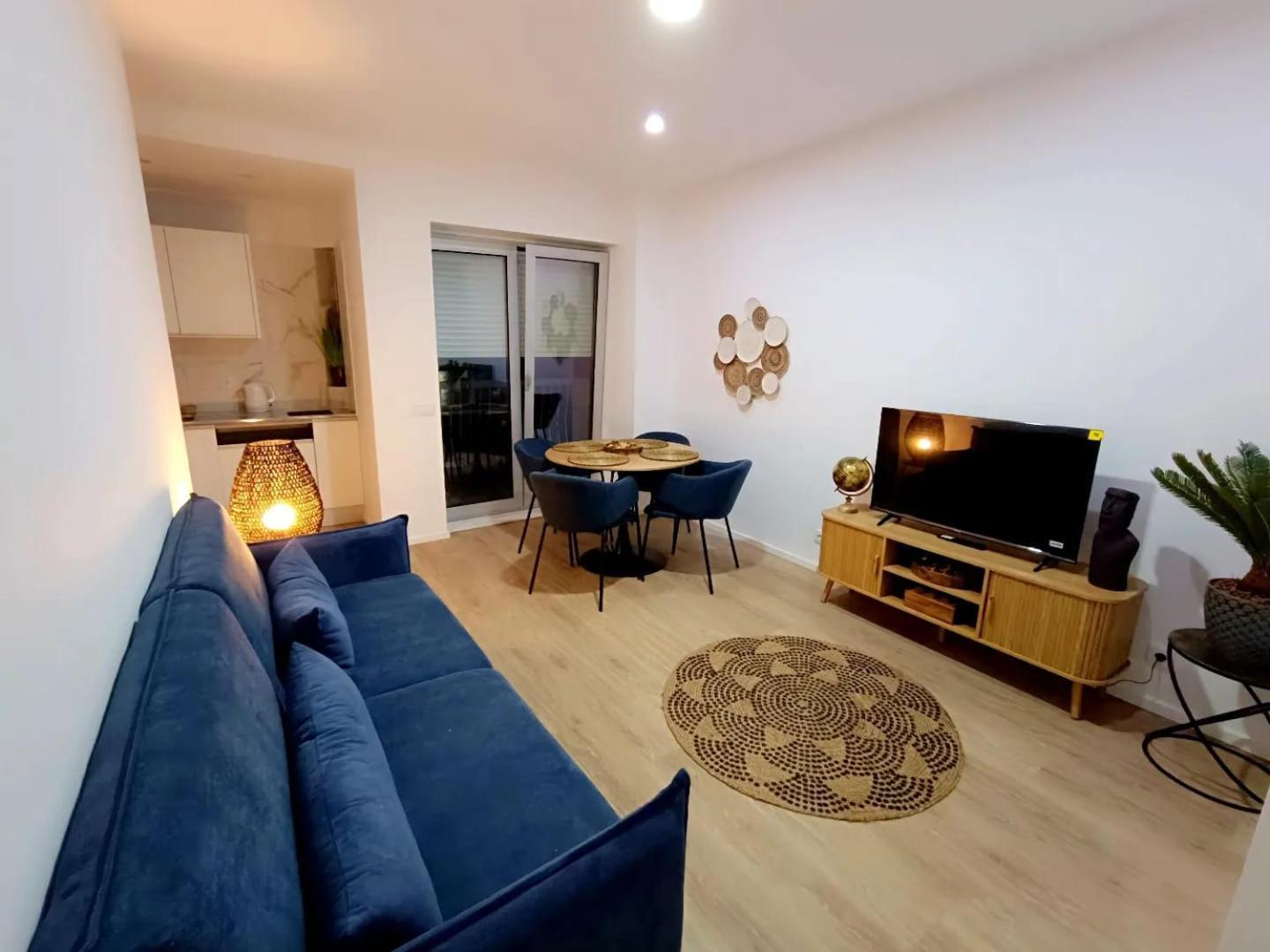 Camoes Appartments Порту Екстер'єр фото